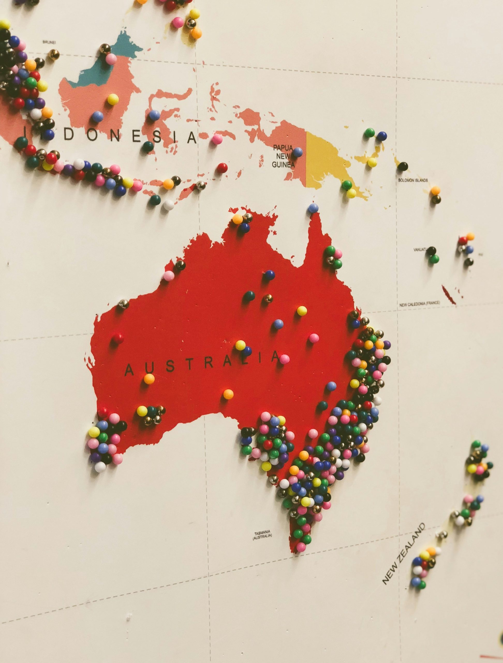 Australian map showing population density with pins